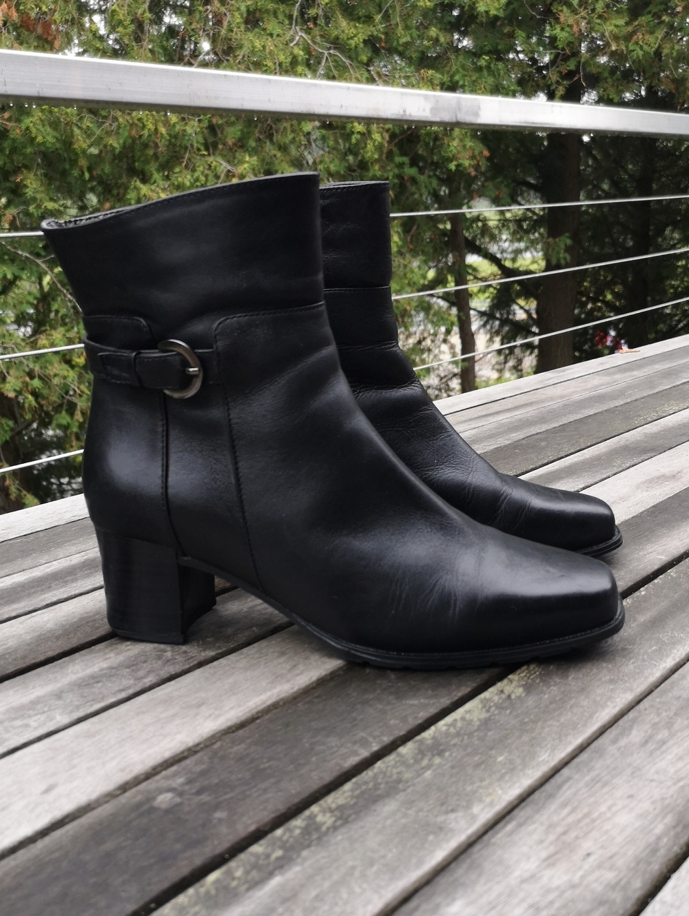 Blondo leather ankle boots